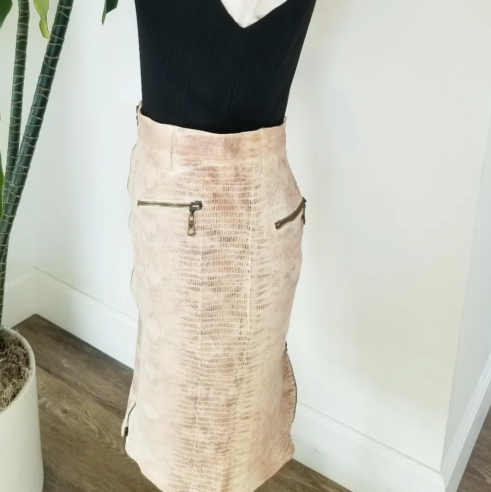 GUESS Longette Milk Showdown Snake Foil Moto Pencil Skirt Festival Boho 90's